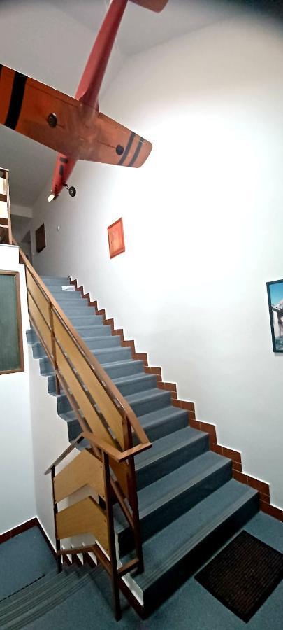 Penzion A Restaurace U Jezirka Hrimezdice Kültér fotó