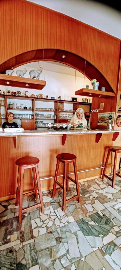 Penzion A Restaurace U Jezirka Hrimezdice Kültér fotó